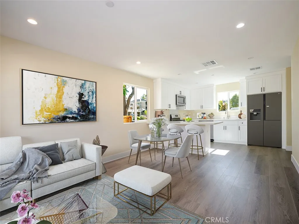 24743 Valley Unit 1, Newhall, CA 91321 - Photo 4 of 28, Newhall, CA