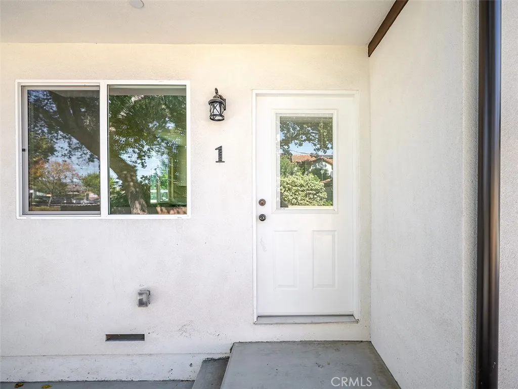 24743 Valley Unit 1, Newhall, CA 91321 - Photo 3 of 28, Newhall, CA