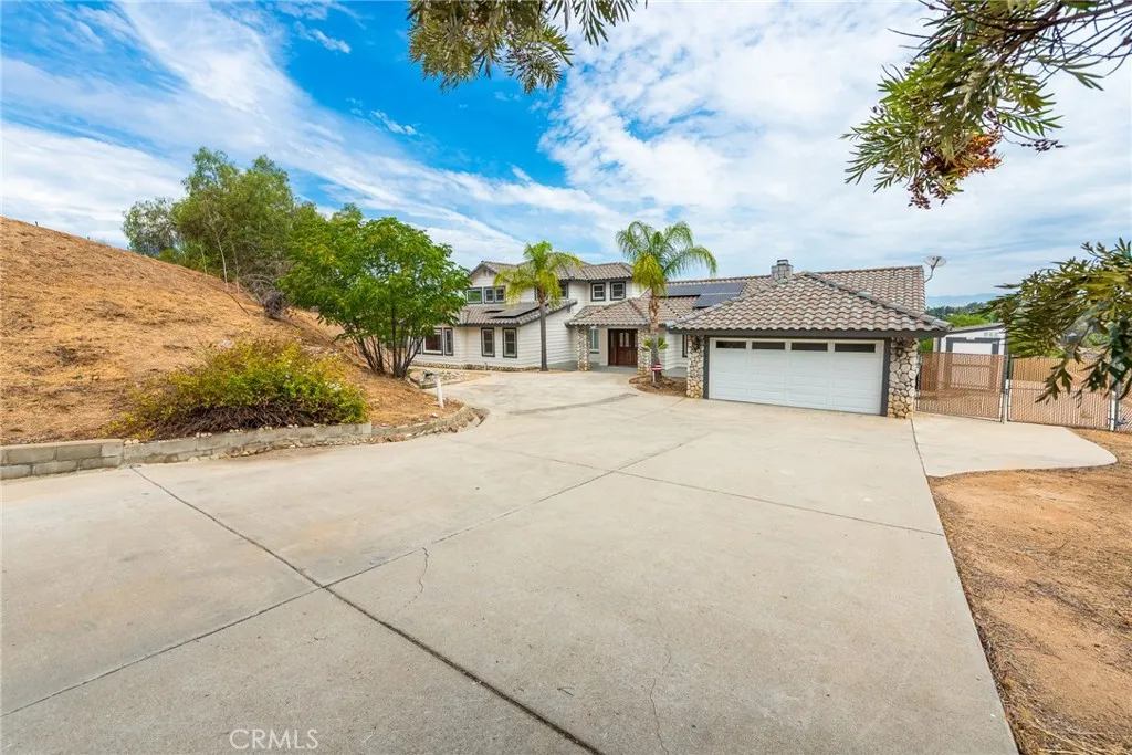 17033 Andromeda, Riverside, CA 92504 - Photo 3 of 57, Riverside, CA