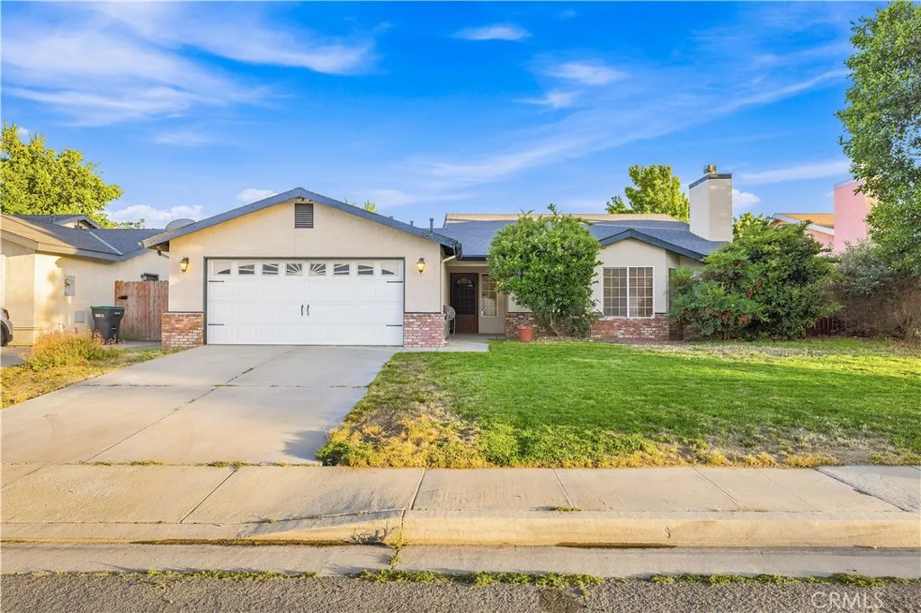 364 Pepper, Tehachapi, CA 93561 - Photo 2 of 39, Tehachapi, CA