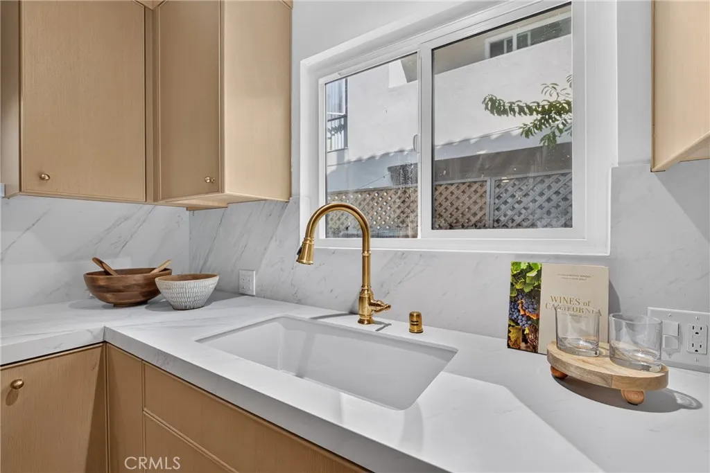 938 18th Street Unit 5, Santa Monica, CA 90403 - Photo 2 of 32, Santa Monica, CA