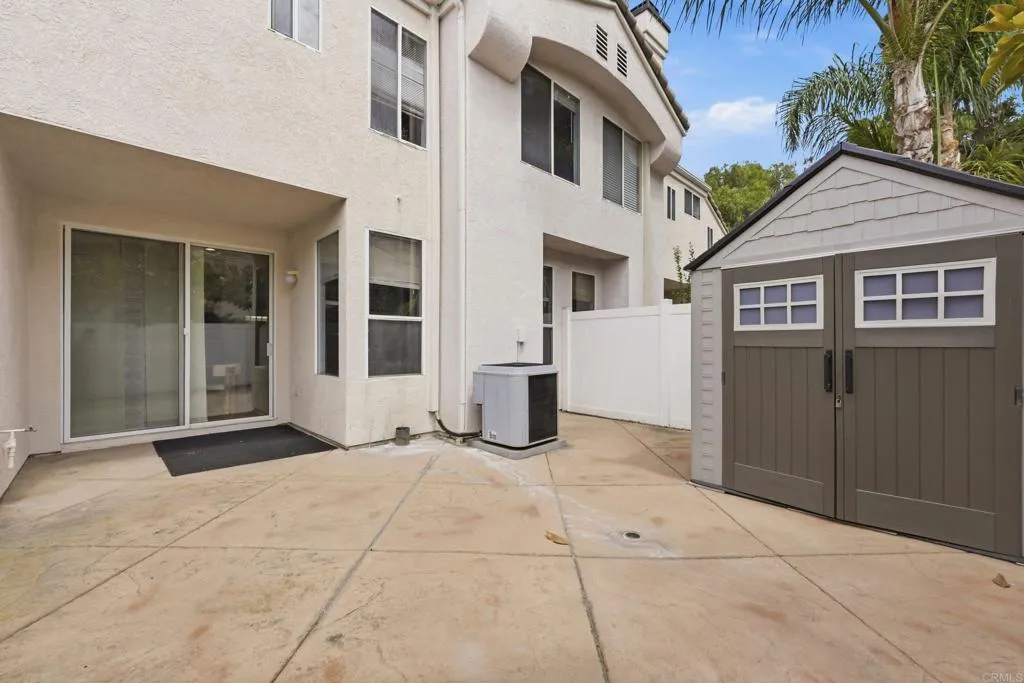 https://cdn.realtyfeed.com/cdn/127/306773776/68d8a0952b1b81daf5823791676c0563.webp
