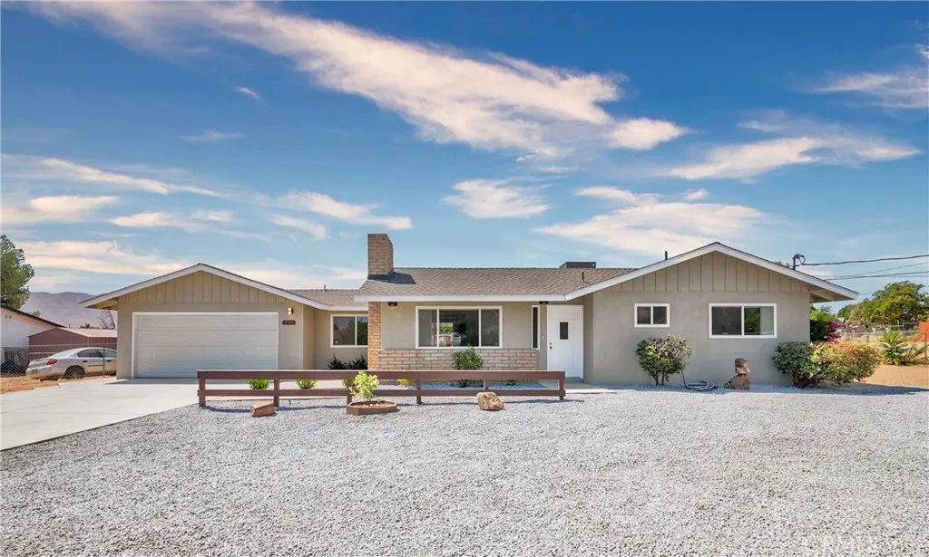 18767 Albany Street, Hesperia, CA 92345 - Photo 2 of 34, Hesperia, CA