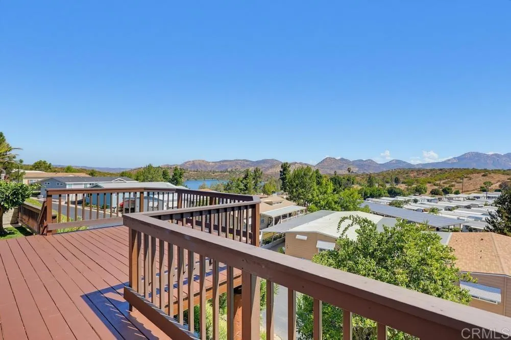 https://cdn.realtyfeed.com/cdn/127/306773781/4fd5aafc2c3d1fce84e8f9b4da490894.webp