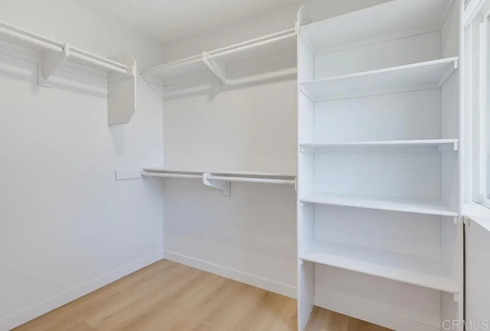 https://cdn.realtyfeed.com/cdn/127/306773781/fe1e64960b40096f27ec4a2f178bf8f6.webp