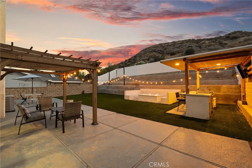 29315 Abelia Rd, Canyon Country, CA 91387 - Photo 5 of 43, Canyon Country, CA