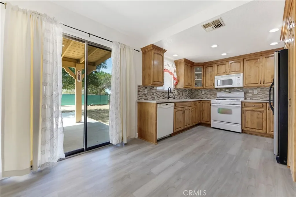 36421 106th East, Littlerock, CA 93543 - Photo 3 of 40, Littlerock, CA