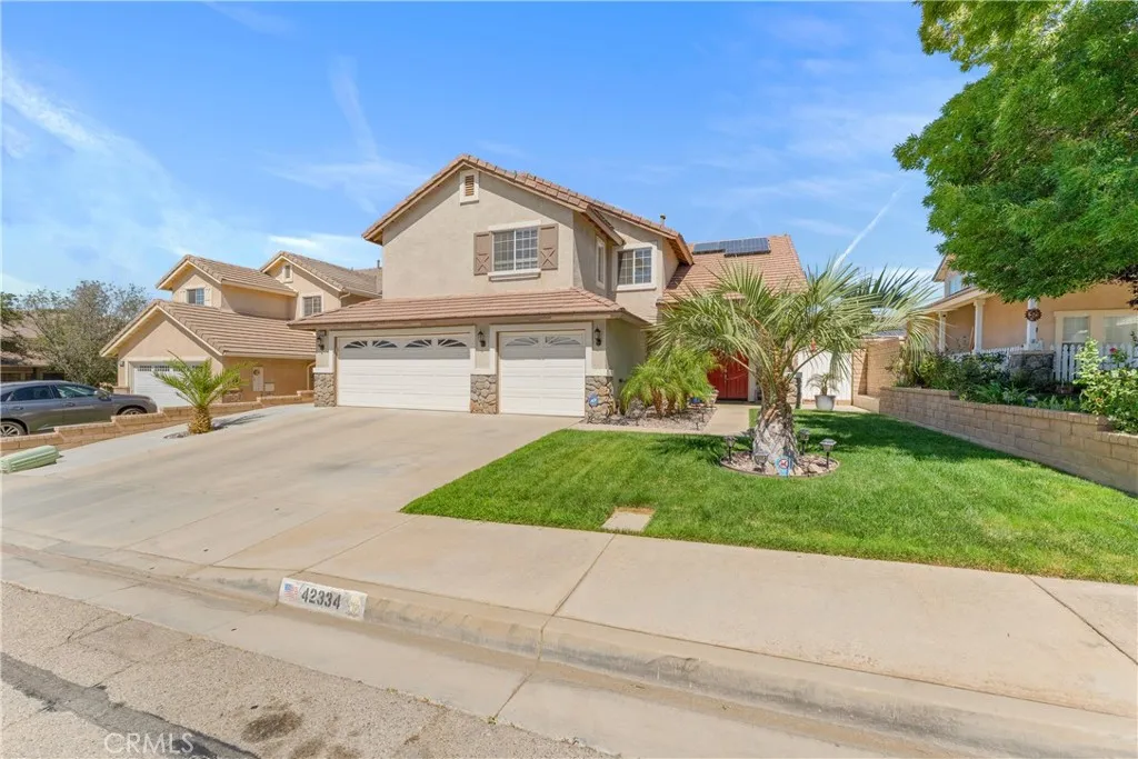 42334 Daniel, Lancaster, CA 93536 - Photo 3 of 47, Lancaster, CA
