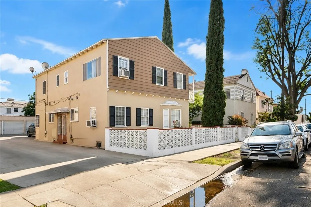116 S Kings, Los Angeles, CA 90048 - Main photo, Los Angeles, CA