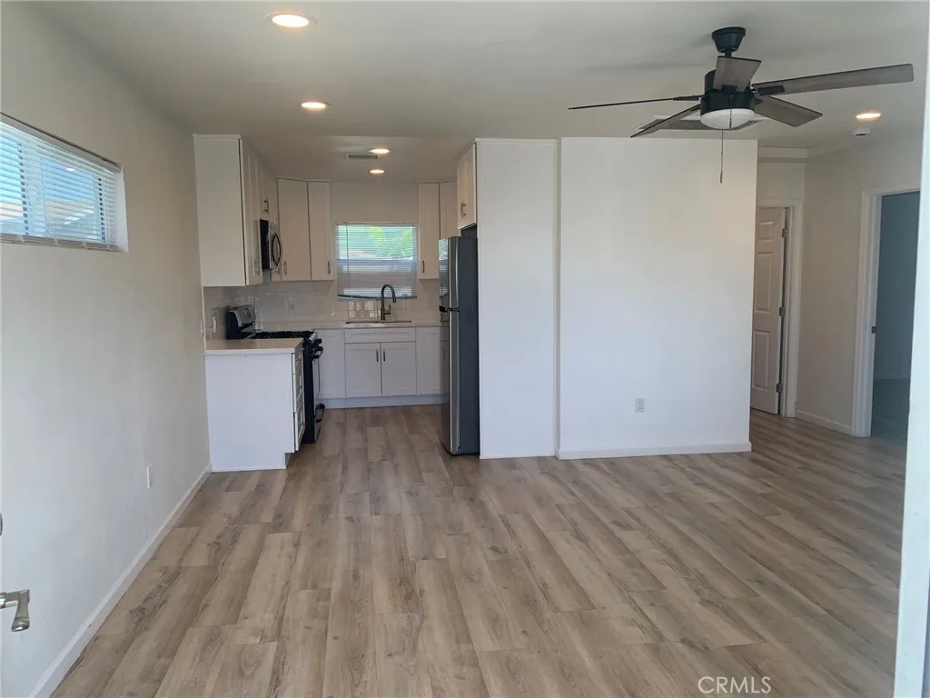 1359 E 94th Street East, Los Angeles, CA 90002 - Photo 4 of 18, Los Angeles, CA