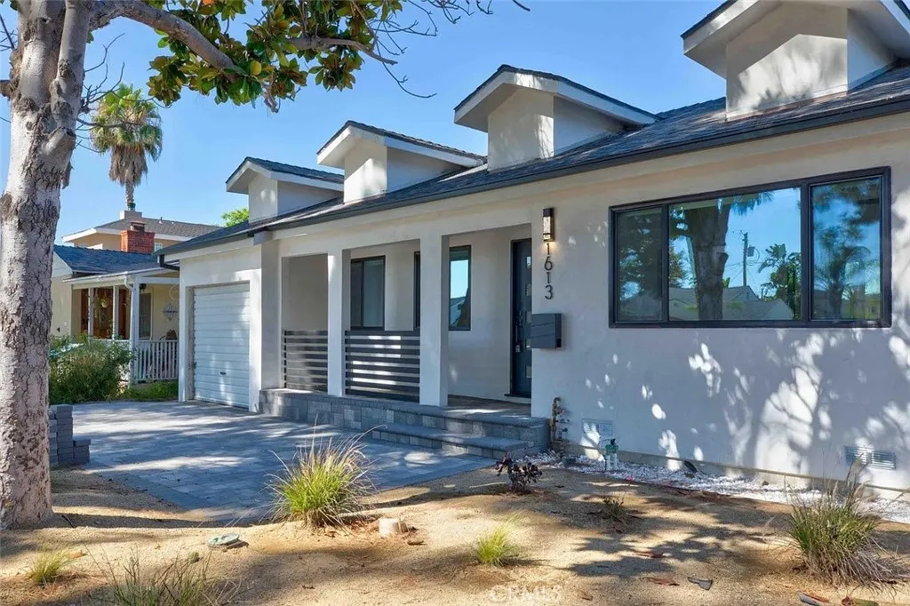 1613 N Niagara Street, Burbank, CA 91606 - Photo 2 of 21, Burbank, CA