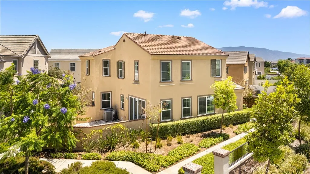 16402 Traverse, Chino, CA 91708 - Main photo, Chino, CA