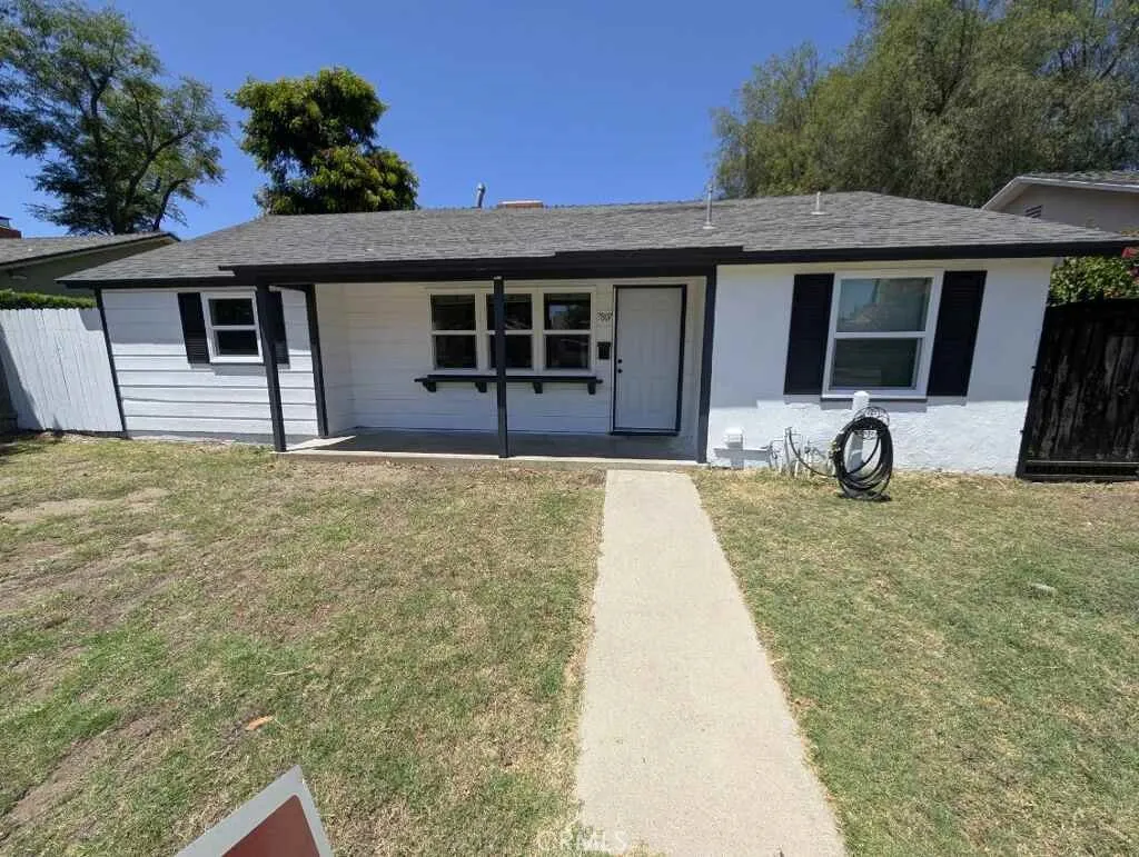 7807 Louise, Northridge, CA 91325 - Main photo, Northridge, CA