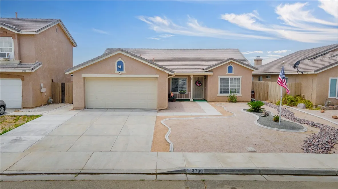 3788 Bottlebrush, Rosamond, CA 93560 - Main photo, Rosamond, CA