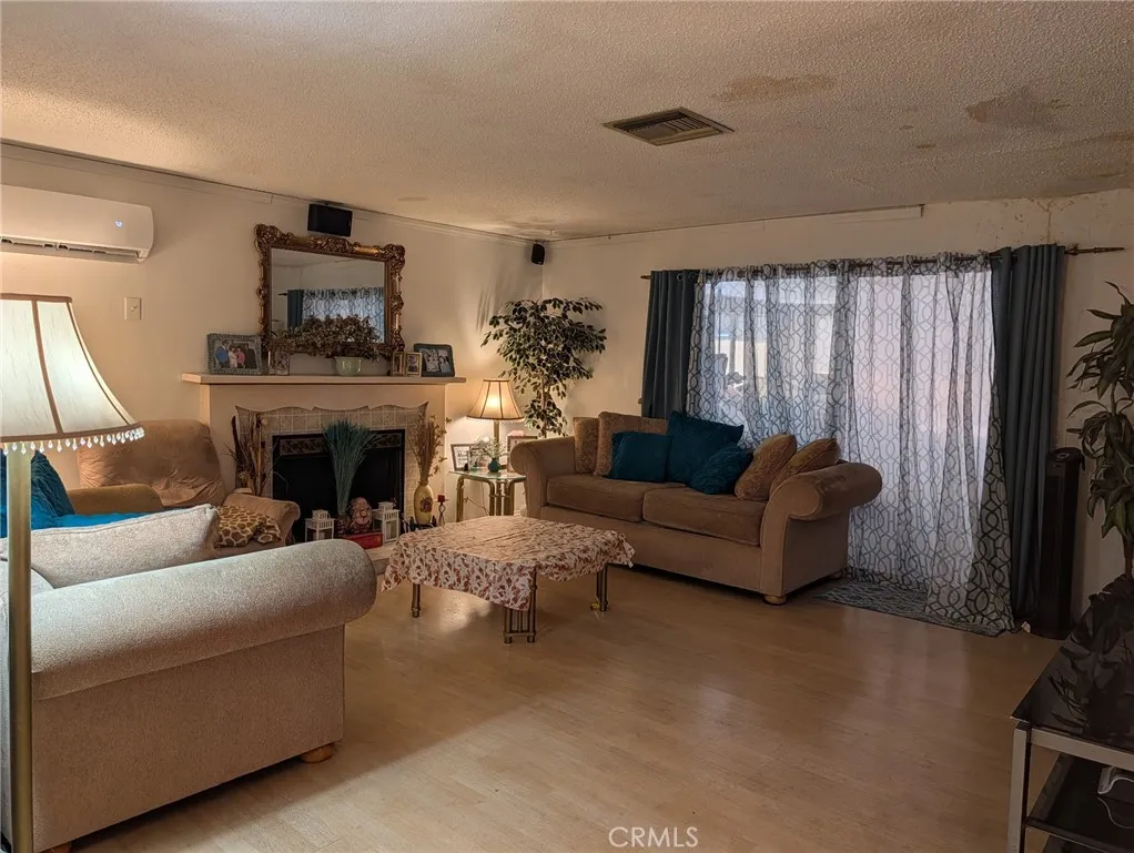 10883 Vinedale, Sun Valley, CA 91352 - Photo 5 of 15, Sun Valley, CA