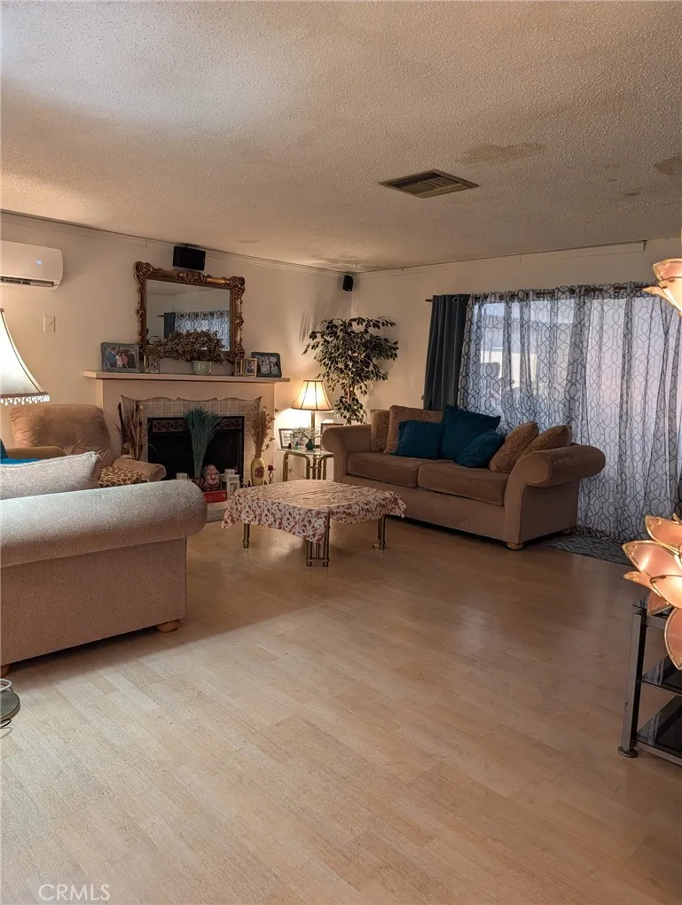 10883 Vinedale, Sun Valley, CA 91352 - Photo 4 of 15, Sun Valley, CA