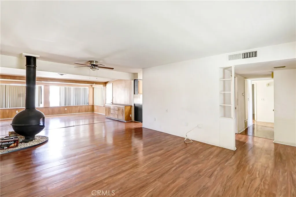 28410 E Worcester Road, Sun City, CA 92586 - Photo 2 of 13, Sun City, CA