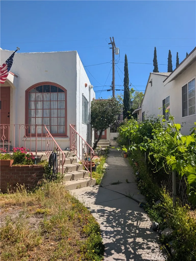 10370 Tujunga Cyn Blvd, Tujunga, CA 91042 - Photo 2 of 12, Tujunga, CA