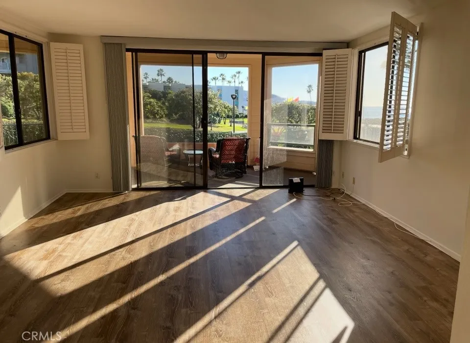 140 The Village Unit 209, Redondo Beach, CA 90277 - Photo 2 of 20, Redondo Beach, CA