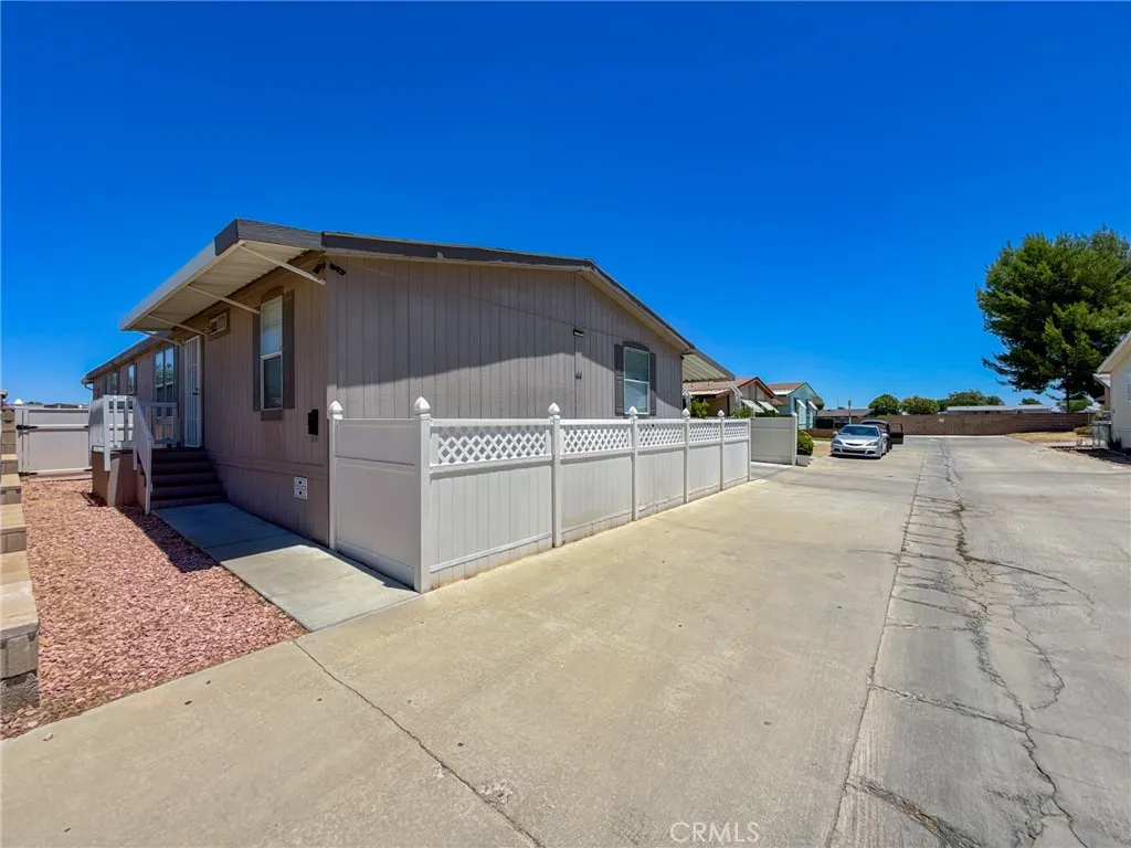 45465 E 25th Unit 44, Lancaster, CA 93535 - Photo 3 of 54, Lancaster, CA