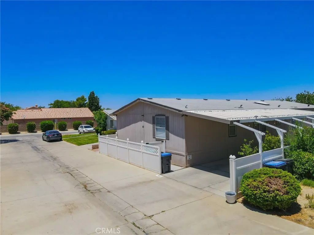 45465 E 25th Unit 44, Lancaster, CA 93535 - Main photo, Lancaster, CA