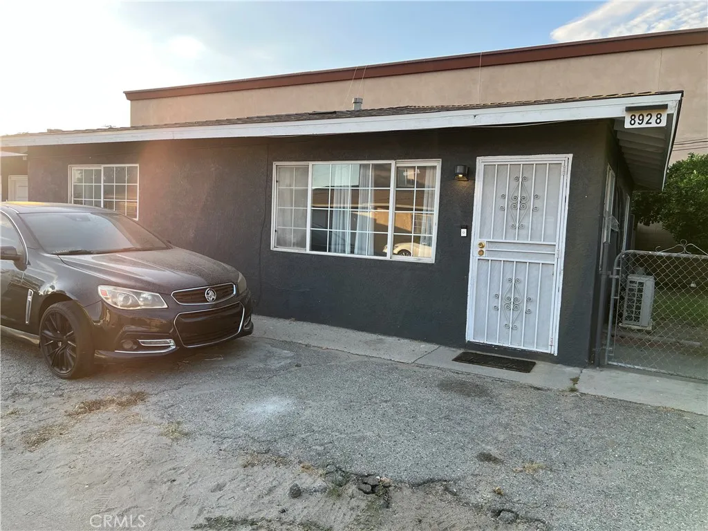 8928 Date, Fontana, CA 92335 - Main photo, Fontana, CA