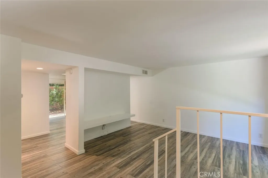 27424 Country Glen Road, Agoura Hills, CA 91301 - Photo 4 of 10, Agoura Hills, CA