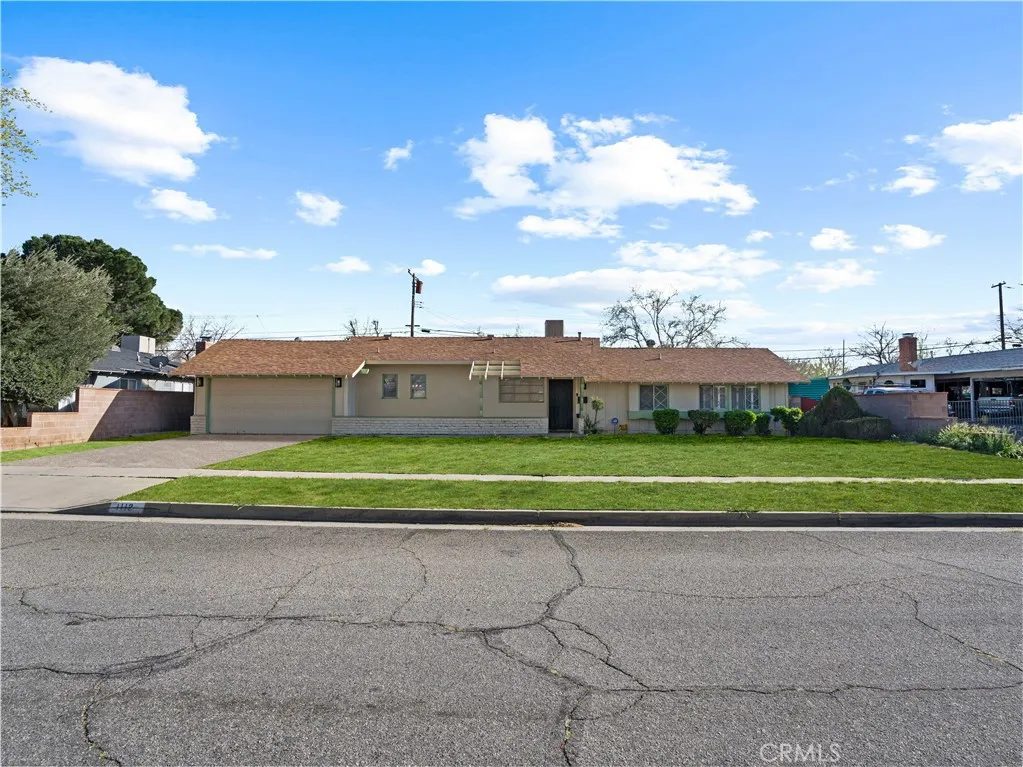 1112 E Avenue J4, Lancaster, CA 93535 - Photo 2 of 23, Lancaster, CA