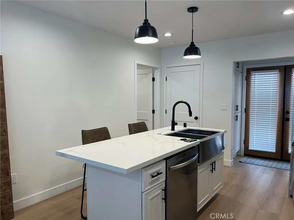 124 Lyndon Street, Hermosa Beach, CA 90254 - Photo 4 of 25, Hermosa Beach, CA