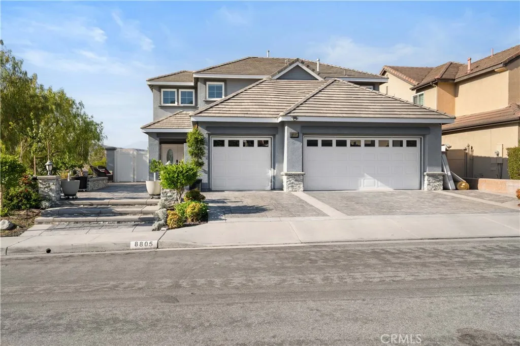 8805 E Crestview, Anaheim Hills, CA 92808 - Photo 4 of 49, Anaheim Hills, CA