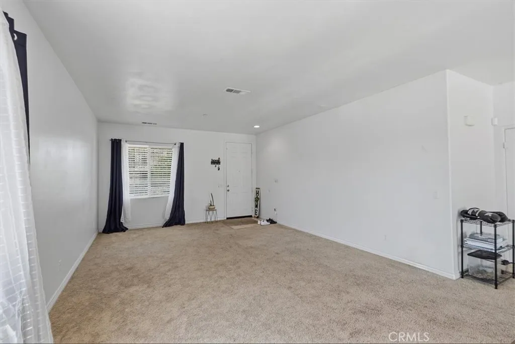 14239 Purple Canyon Rd, Adelanto, CA 92301 - Photo 5 of 38, Adelanto, CA