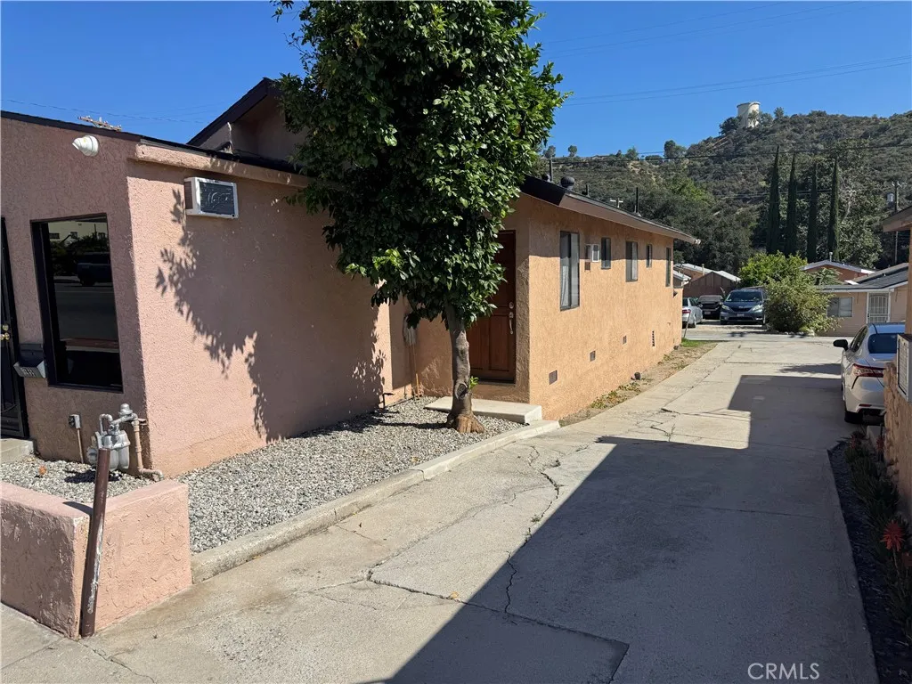 6938-6940 Foothill, Tujunga, CA 91042 - Photo 3 of 9, Tujunga, CA