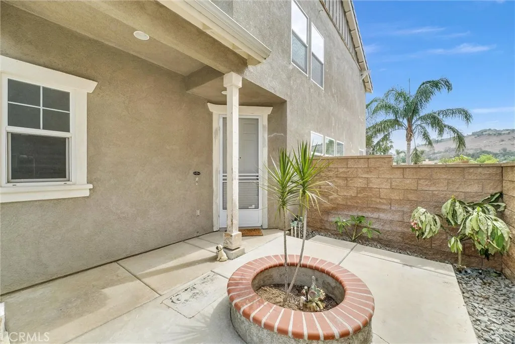 5654 Mapleview, Riverside, CA 92509 - Photo 4 of 31, Riverside, CA