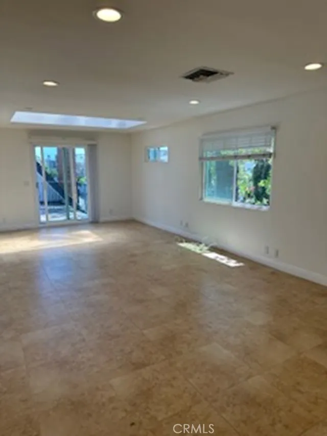 501 Marguerite, Corona del Mar, CA 92625 - Photo 3 of 23, Corona Del Mar, CA