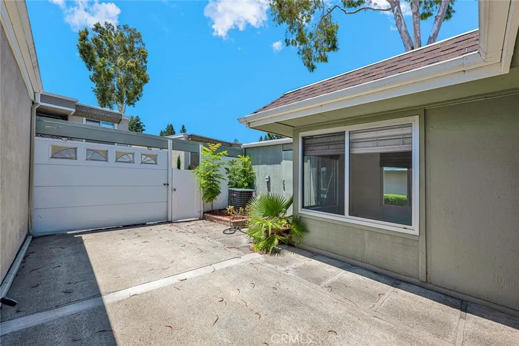 23432 Caminito Salado, Laguna Hills, CA 92653 - Photo 5 of 32, Laguna Hills, CA