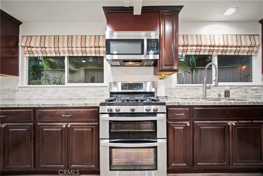 6767 Pheasant, Oak Park, CA 91377 - Photo 5 of 17, Oak Park, CA