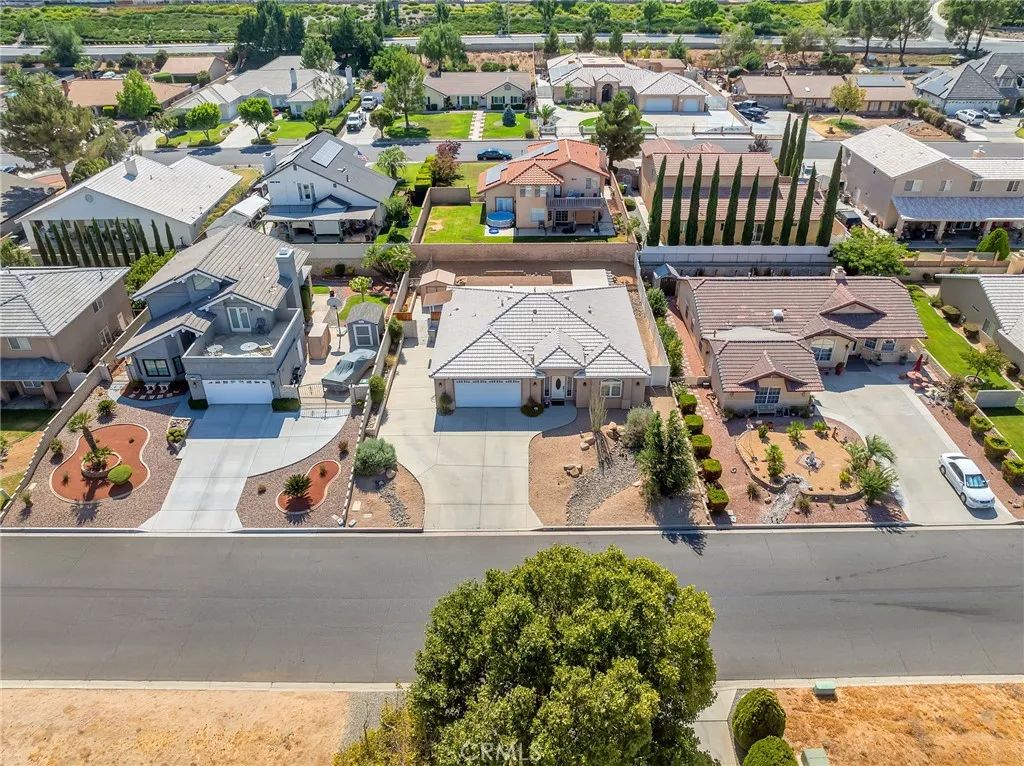 13010 Yellowstone, Victorville, CA 92395 - Photo 2 of 33, Victorville, CA