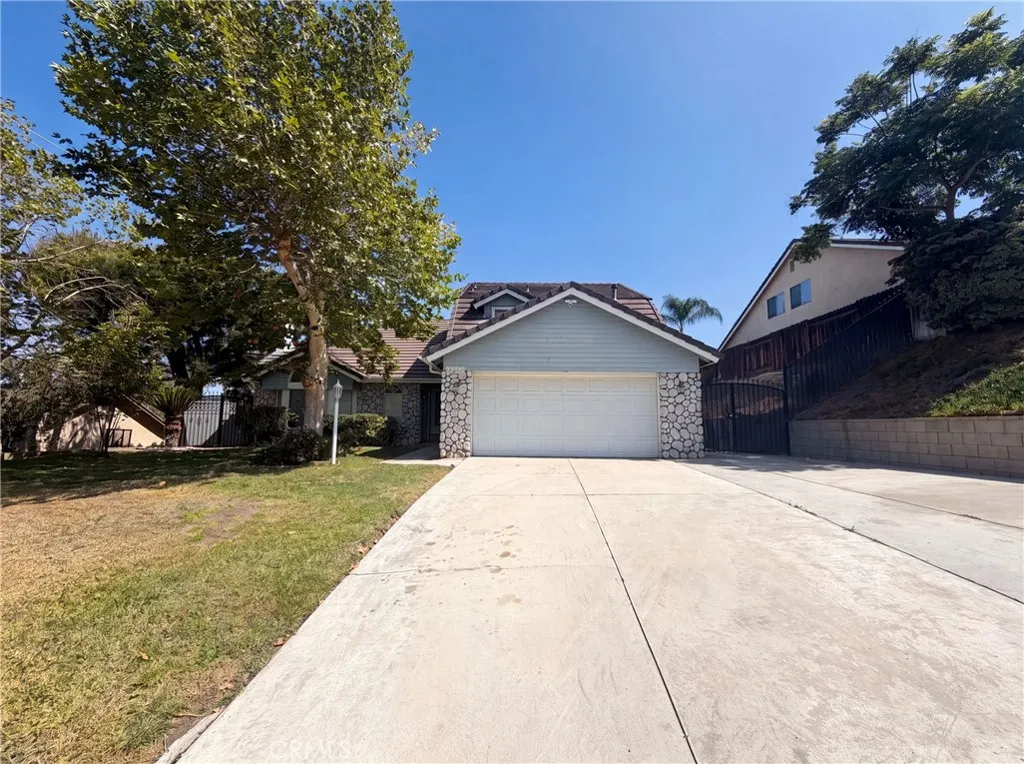 22864 Finch, Grand Terrace, CA 92313 - Main photo, Grand Terrace, CA