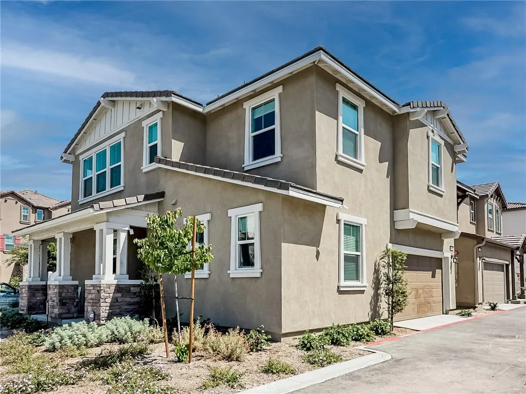 40247 Birchfield, Temecula, CA 92591 - Photo 2 of 32, Temecula, CA