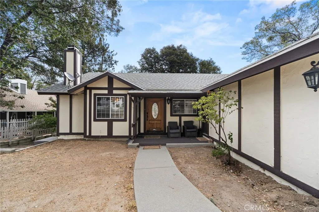 1541 Krause Lane, Lake Arrowhead, CA 92352 - Photo 3 of 37, Lake Arrowhead, CA