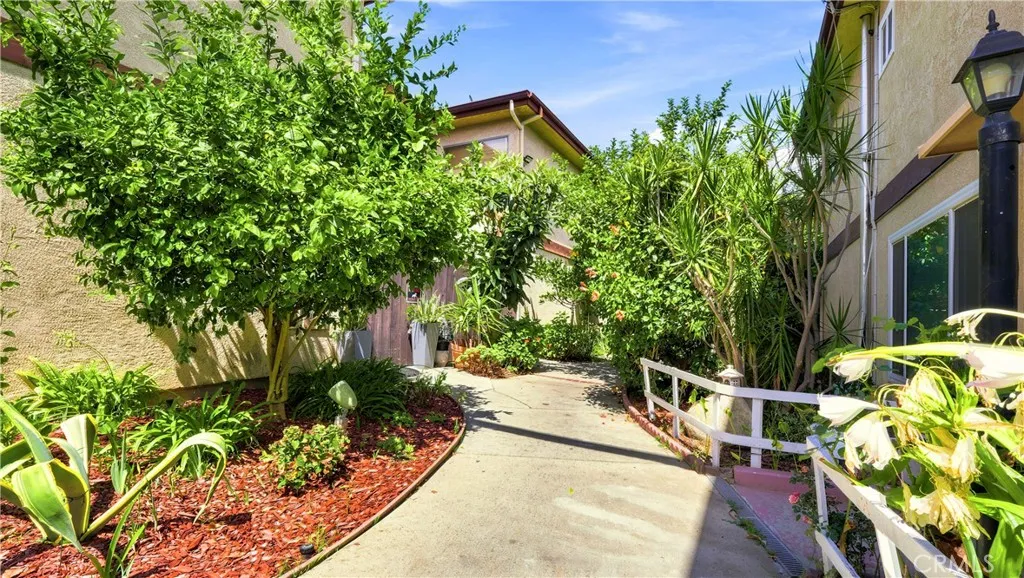 7300 Lennox, Van Nuys, CA 91405 - Photo 4 of 8, Van Nuys, CA