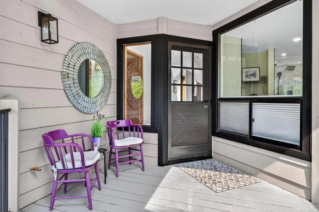 https://cdn.realtyfeed.com/cdn/127/306774054/40b425f2018f413d20e077acfc6519ec.webp