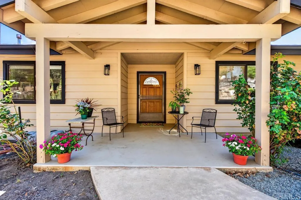 https://cdn.realtyfeed.com/cdn/127/306774054/b1db5255ad4f23092cf25dd7c5b3453a.webp