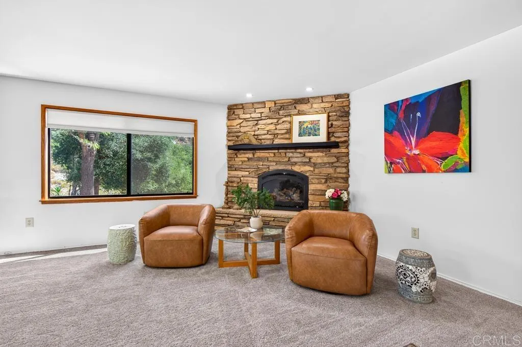 https://cdn.realtyfeed.com/cdn/127/306774054/bcd3b1bac517fa774a057c3f7997eea9.webp