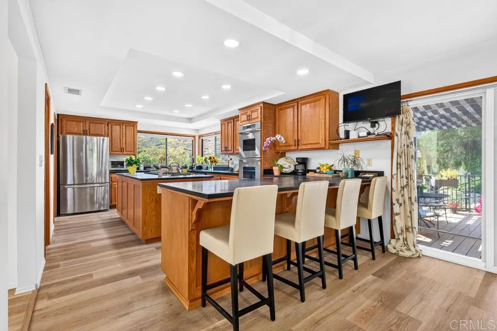 https://cdn.realtyfeed.com/cdn/127/306774054/d56ddf4bece3acd864370f10ad8cfe17.webp