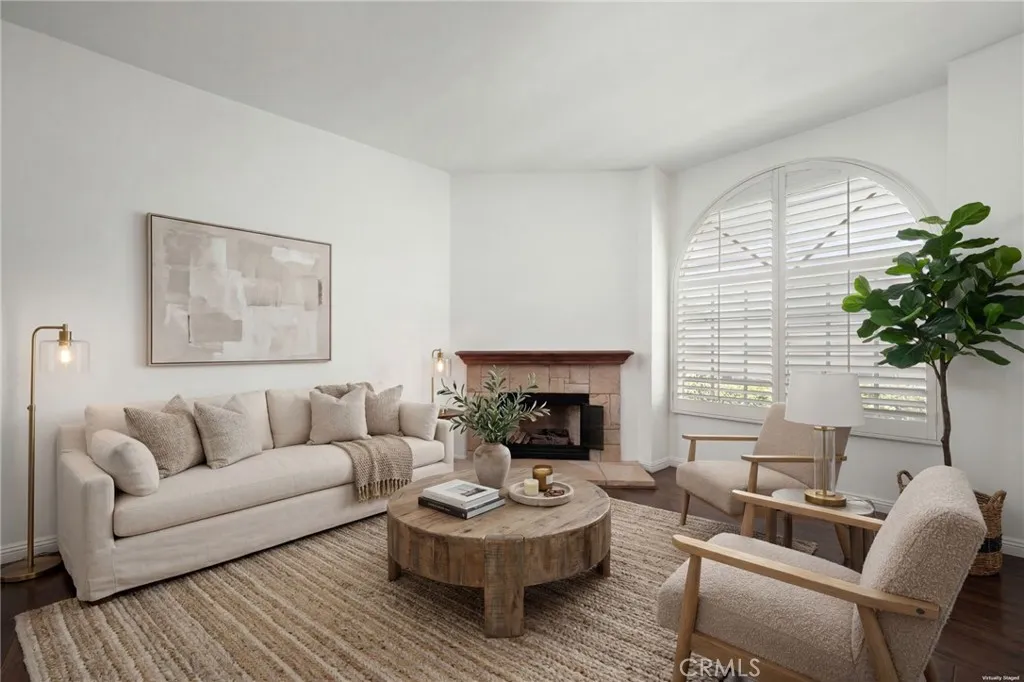 15809 Venus Place, Gardena, CA 90249 - Photo 5 of 48, Gardena, CA
