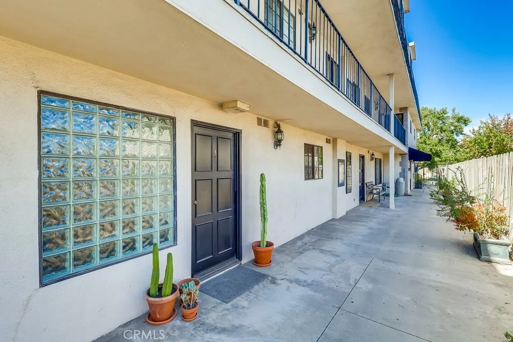 1020 Ocean Park Unit 3, Santa Monica, CA 90405 - Photo 5 of 35, Santa Monica, CA