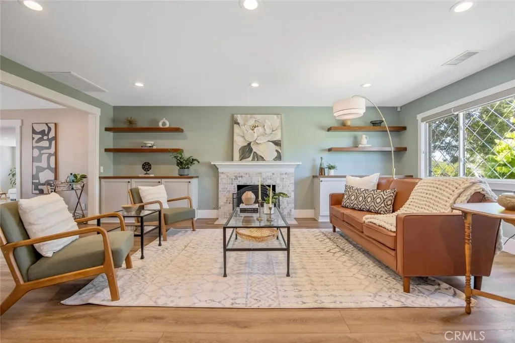 1031 Uppingham, Thousand Oaks, CA 91360 - Photo 4 of 37, Thousand Oaks, CA