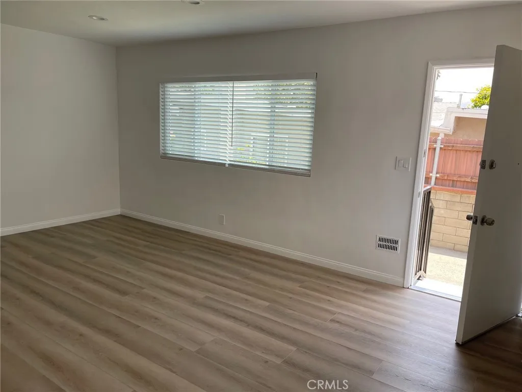 1143 Raymond Avenue Unit 2, Glendale, CA 91201 - Photo 2 of 11, Glendale, CA