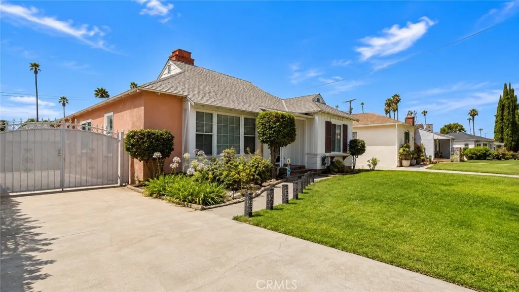 540 Clement Drive, Glendale, CA 91202 - Photo 4 of 30, Glendale, CA